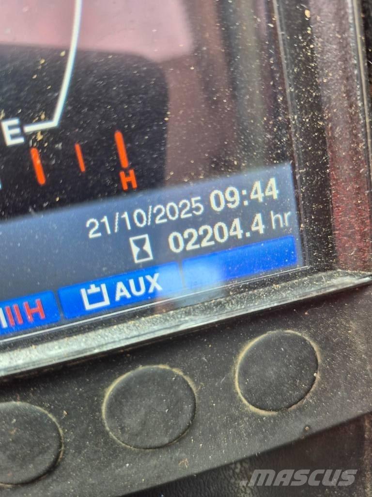 Takeuchi TB 280 FR Середні екскаватори 7т. - 12т.