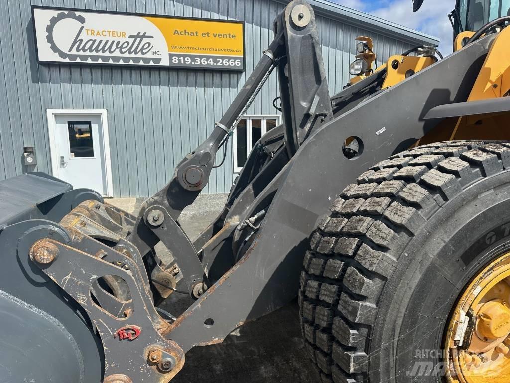 Volvo L 120 H Фронтальні навантажувачі