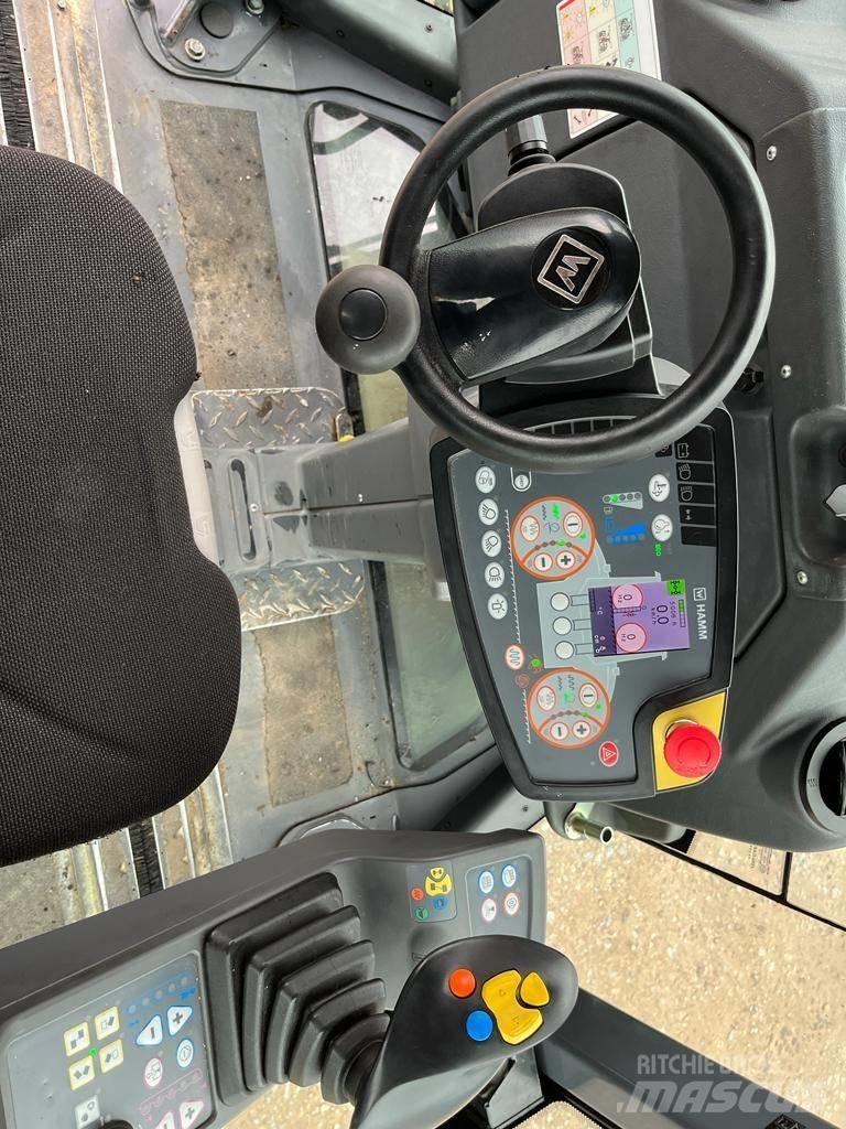 Hamm DV+ 70i VO-S Котки тротуарні