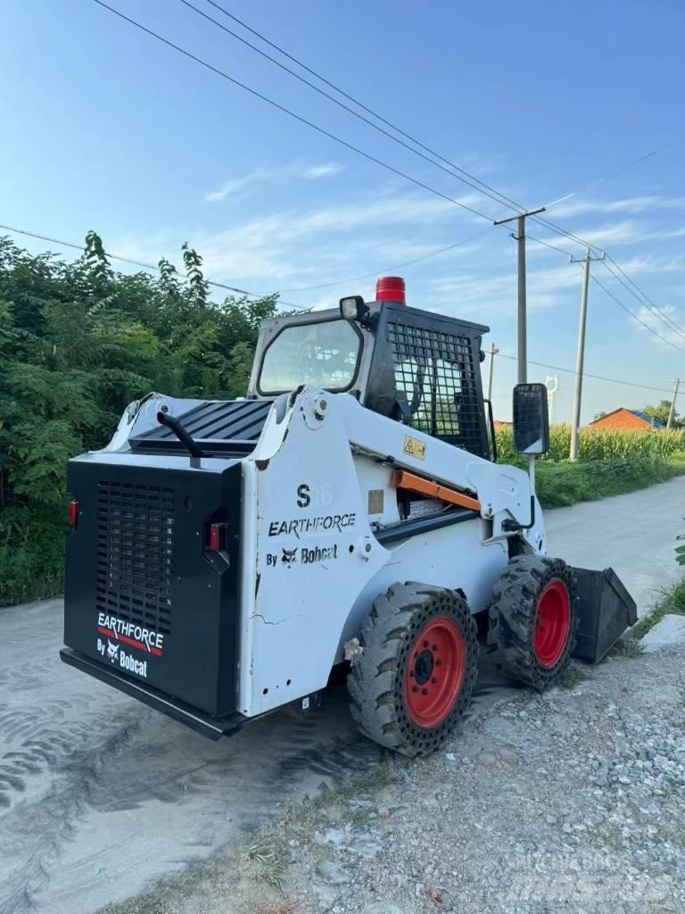 Bobcat S16 Міні-навантажувачі