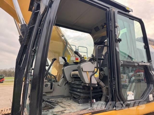 CAT 326 F LN Гусеничні екскаватори