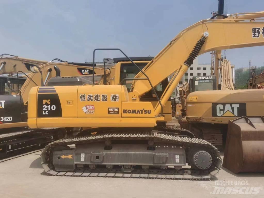 Komatsu PC 210 LC Гусеничні екскаватори