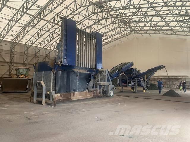 Maskin Mekano VML 15 Кормороздавачі