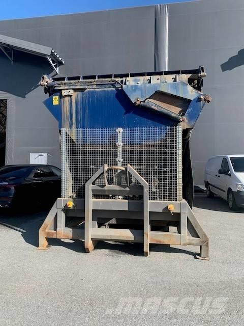 Maskin Mekano VML 15 Кормороздавачі