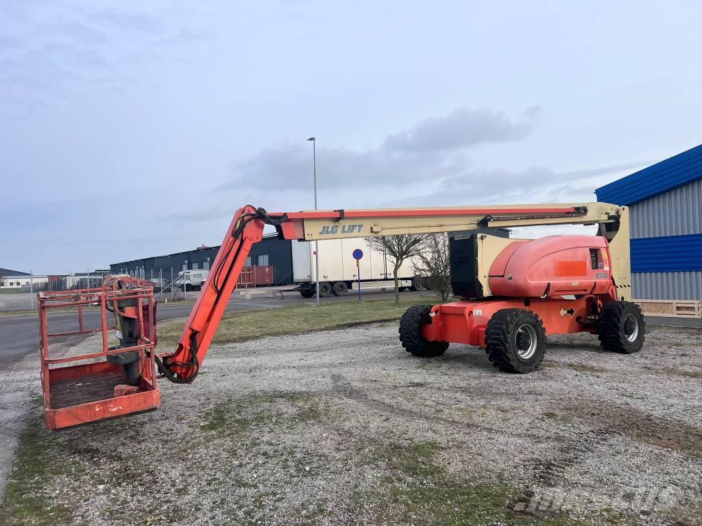JLG 800 AJ Колінчаті підйомники
