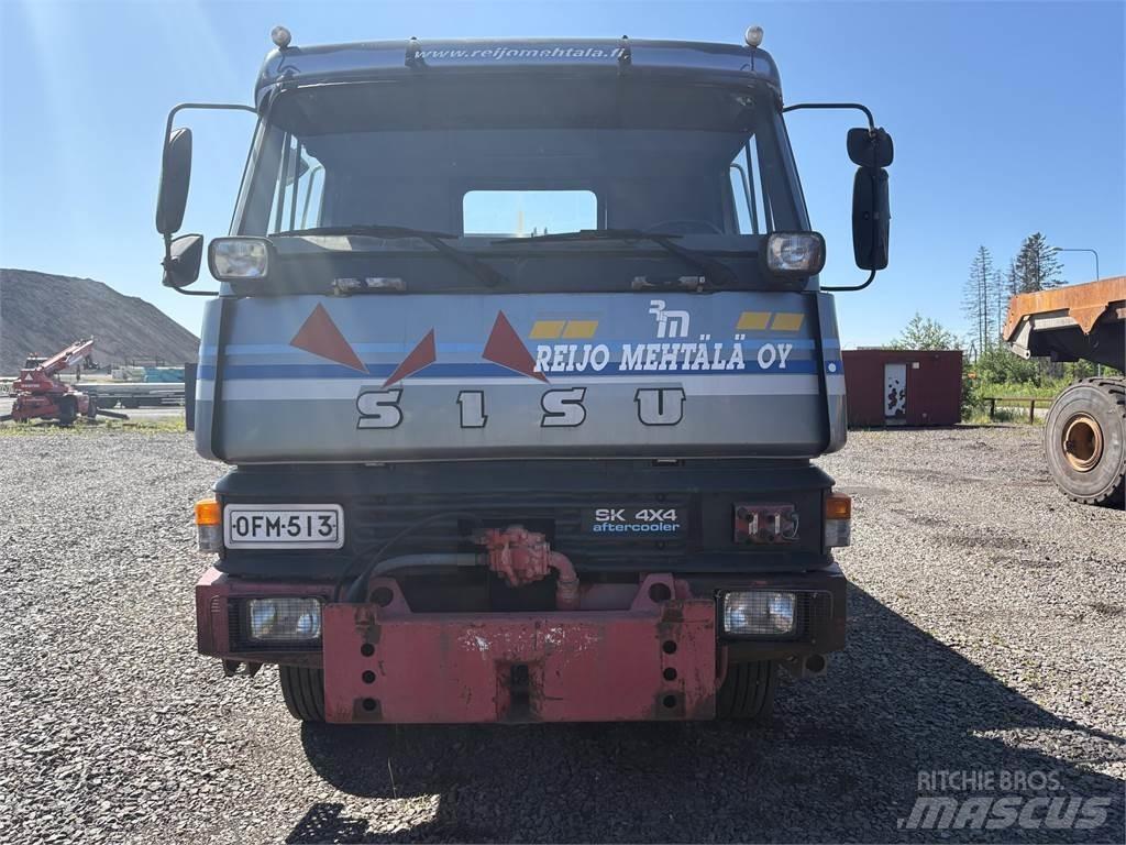 Sisu SK 181 VK 4*4 Вантажівки / спеціальні