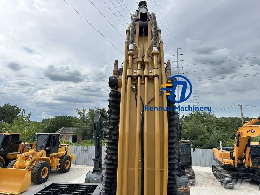 CAT 330 D Гусеничні екскаватори