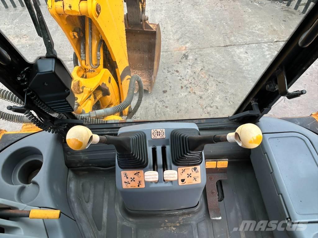 JCB 3 CX Екскаватори-навантажувачі