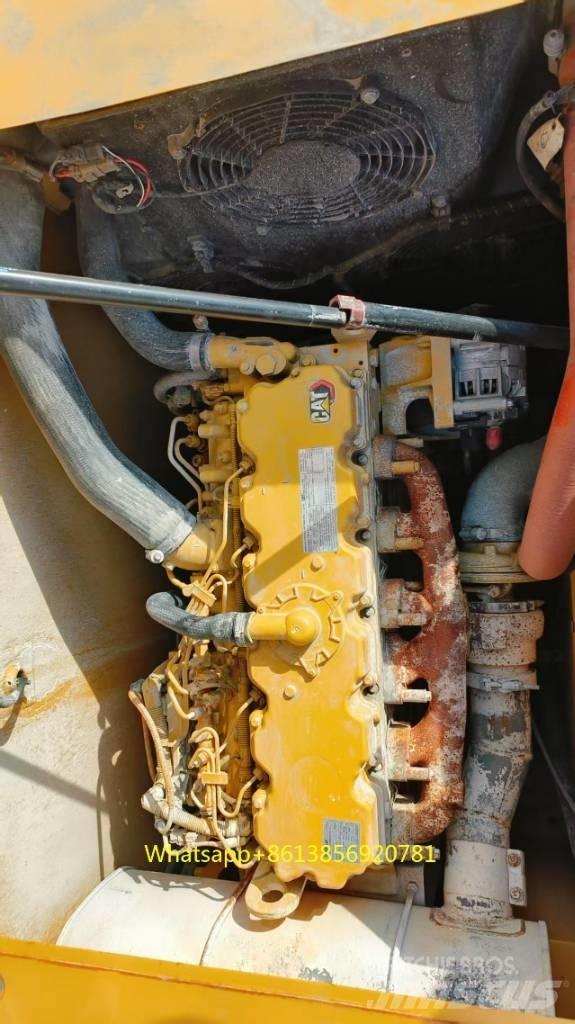CAT 320 Гусеничні екскаватори
