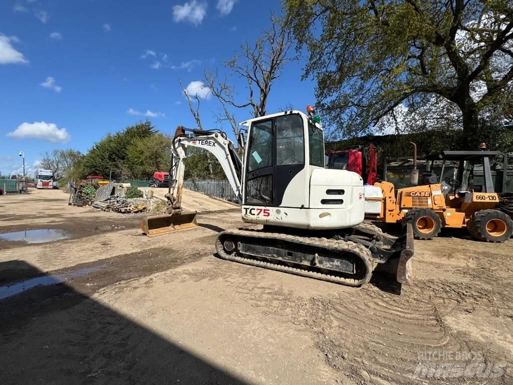 Terex TC 75 Середні екскаватори 7т. - 12т.