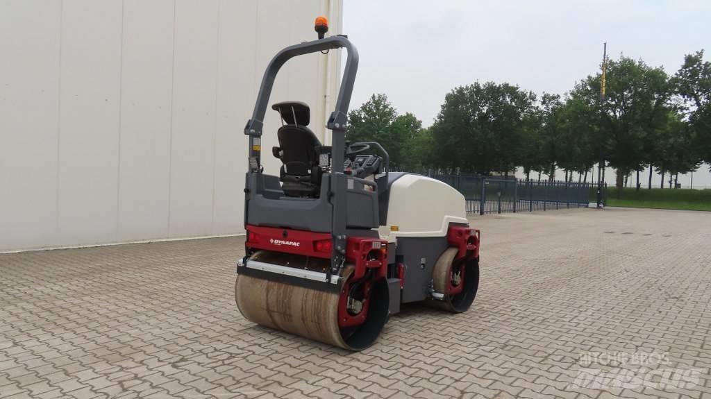 Dynapac CC1200 VI Котки тротуарні