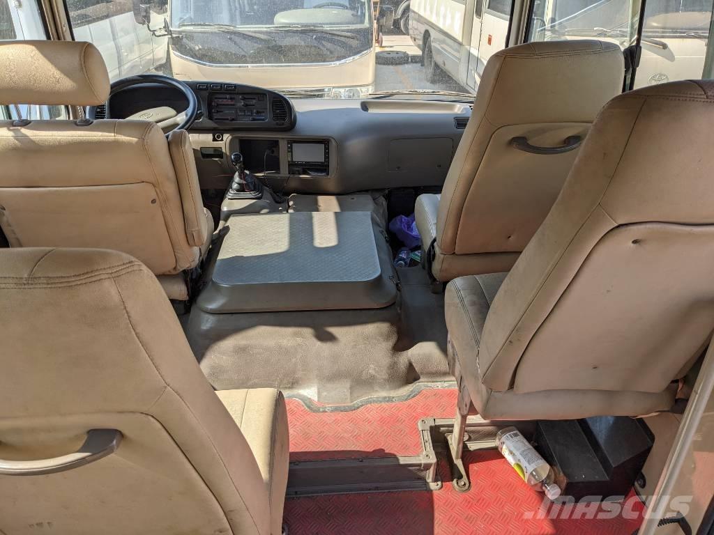 Toyota Coaster Bus Мікроавтобуси