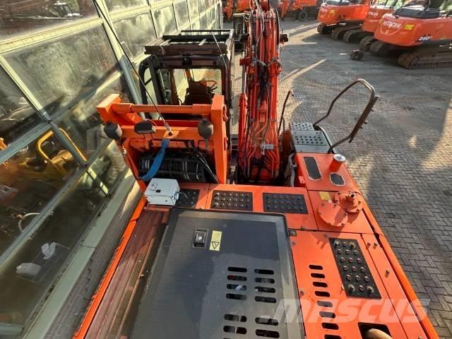 Hitachi ZX 170 W-3 Колісні екскаватори