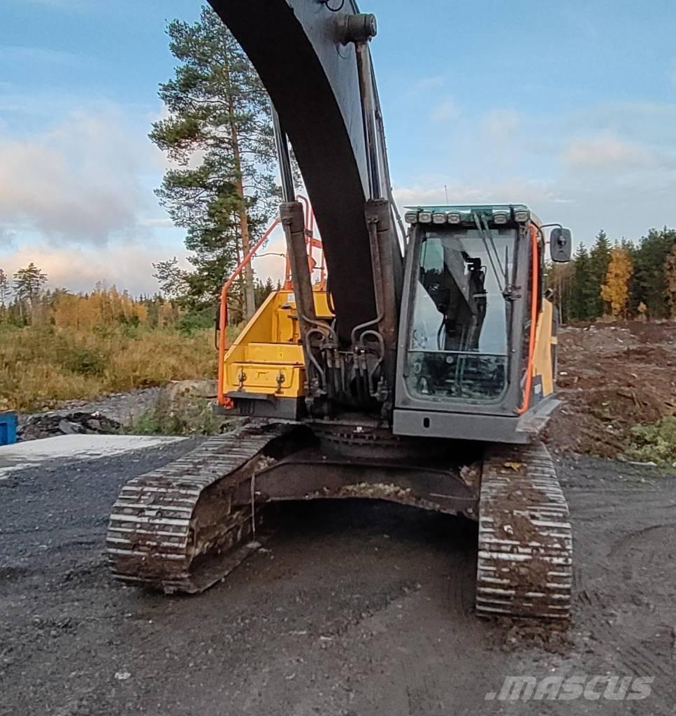 Volvo EC 300EL Гусеничні екскаватори