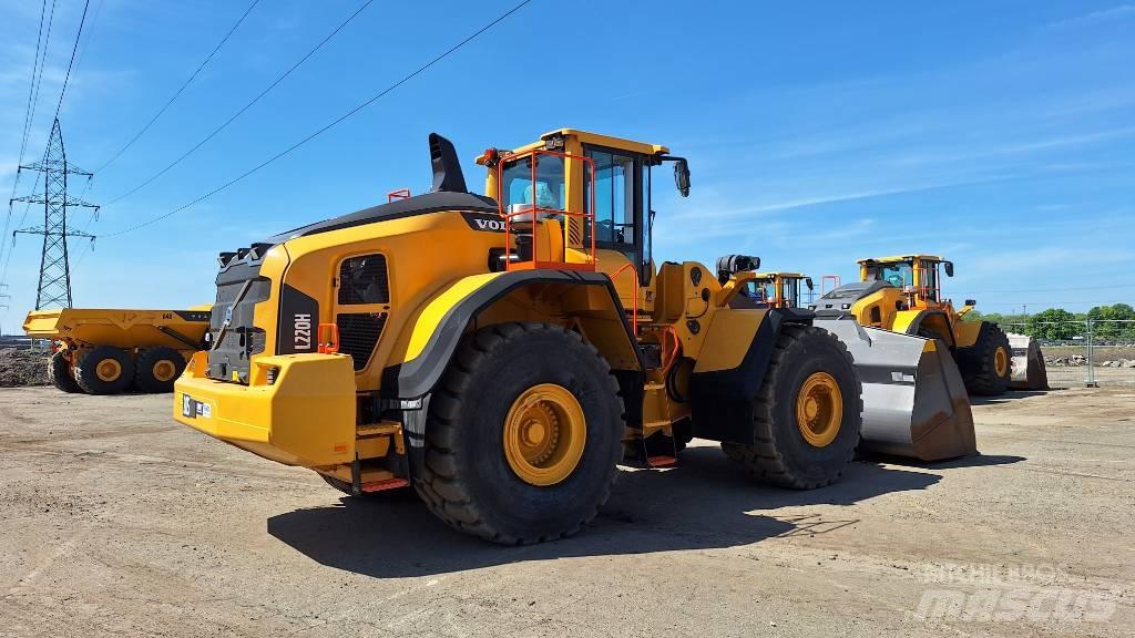 Volvo L 220 H Фронтальні навантажувачі