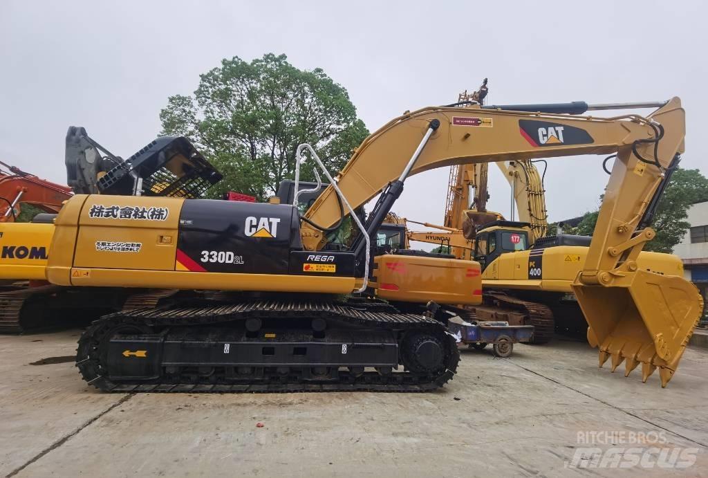 CAT 330 D L Гусеничні екскаватори
