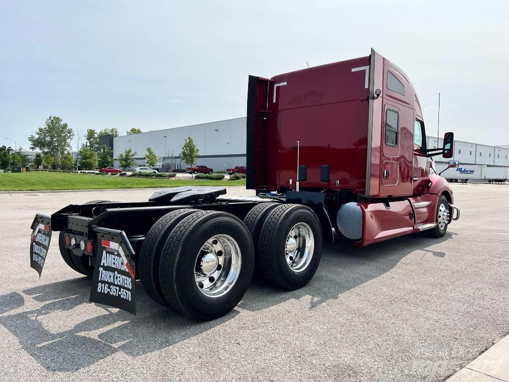 Kenworth T 680 Тягачі