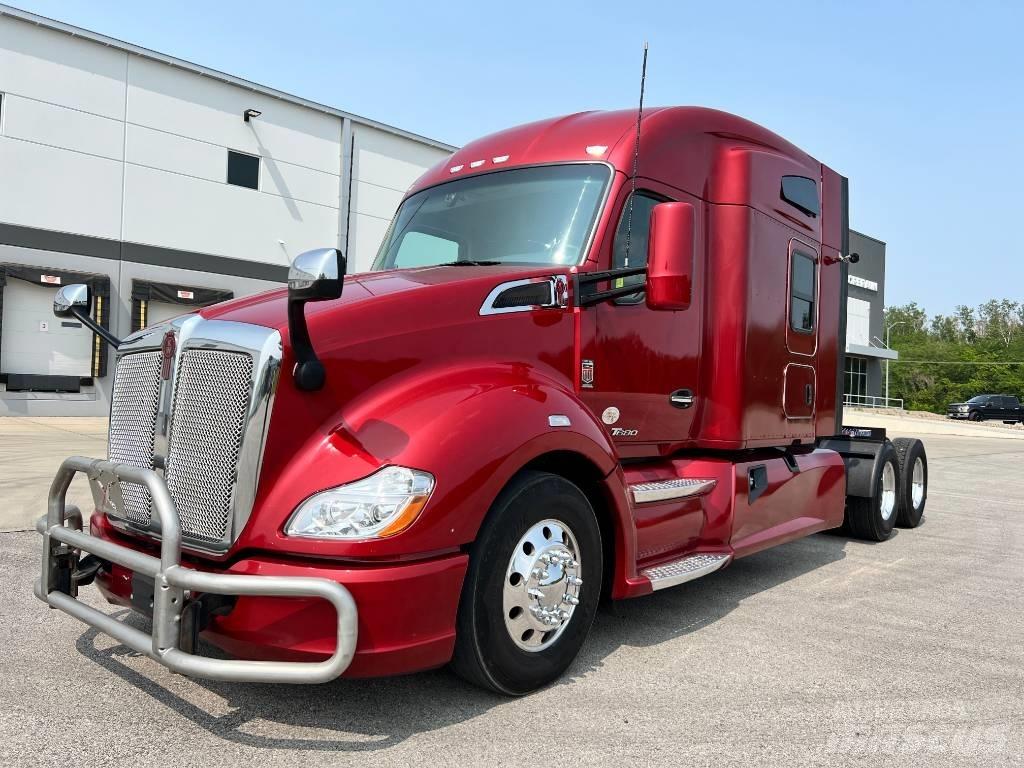 Kenworth T 680 Тягачі