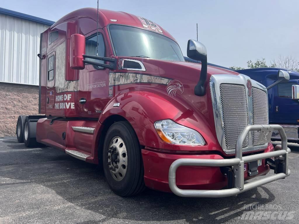 Kenworth T 680 Тягачі
