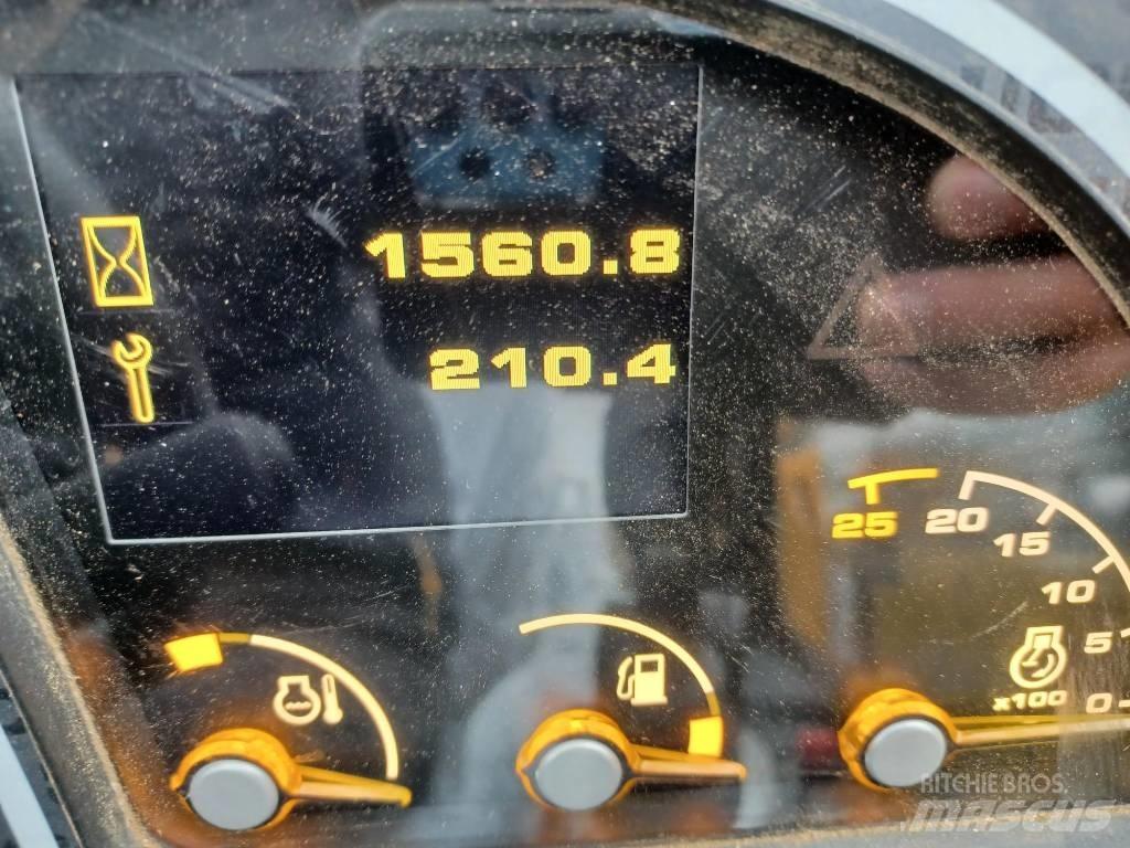 JCB 540-170 Телескопічні навантажувачі