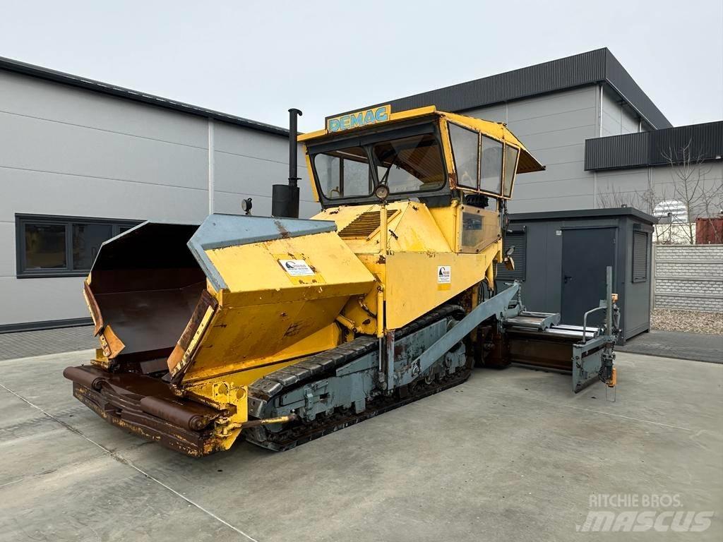 Demag DF 140 C Асфальтовкладачі