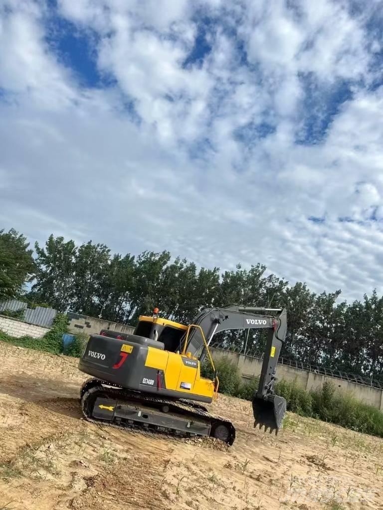 Volvo EC140 Гусеничні екскаватори