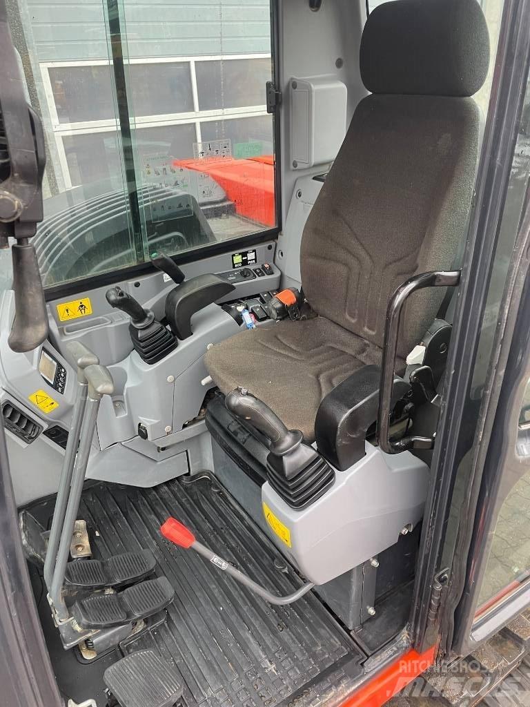 Kubota KX080-4a Середні екскаватори 7т. - 12т.