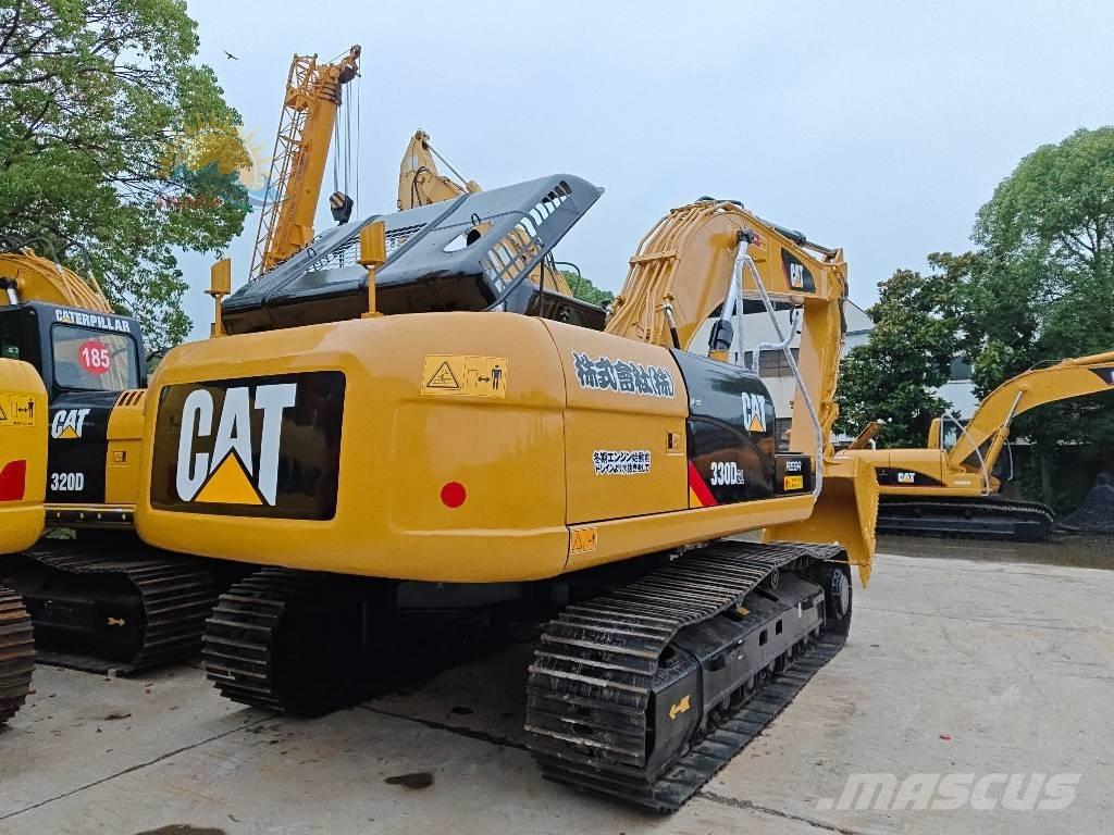 CAT 330 D2L Гусеничні екскаватори