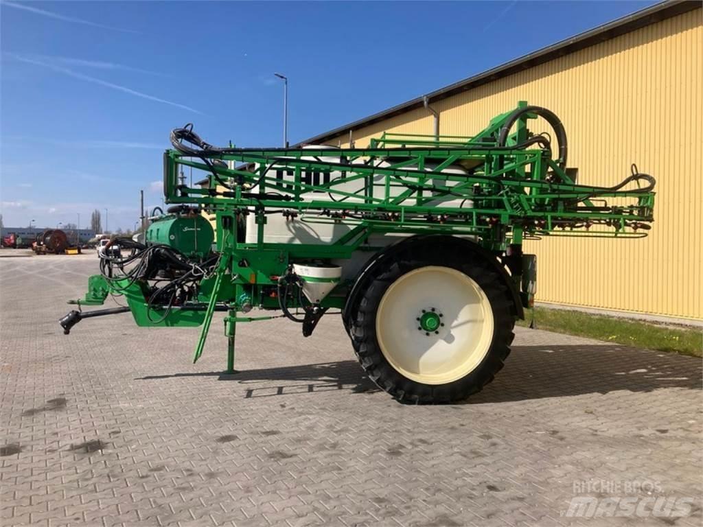 CHD D3627 Причіпні обприскувачі
