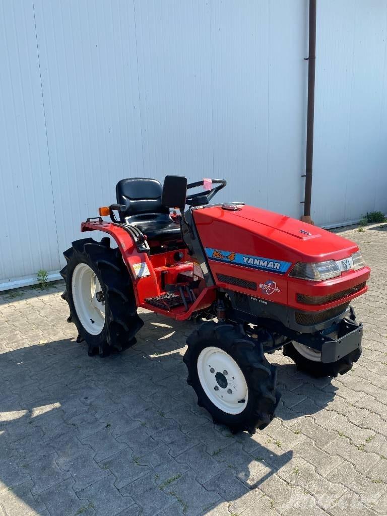 Yanmar Ke4 Трактори