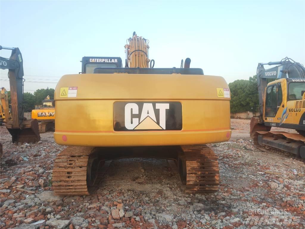 CAT 325C Гусеничні екскаватори