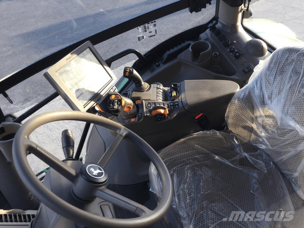 John Deere 6R110 Трактори