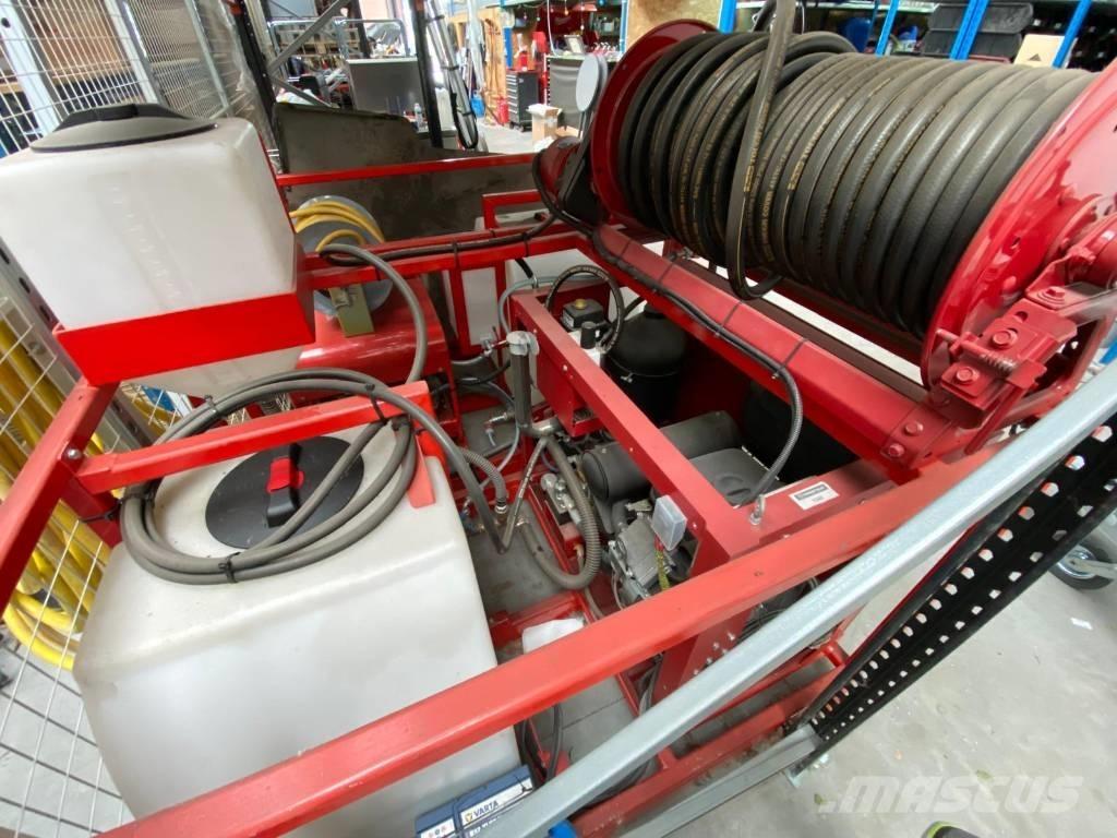  Pyrolance  UHP Пожежні машини та устаткування