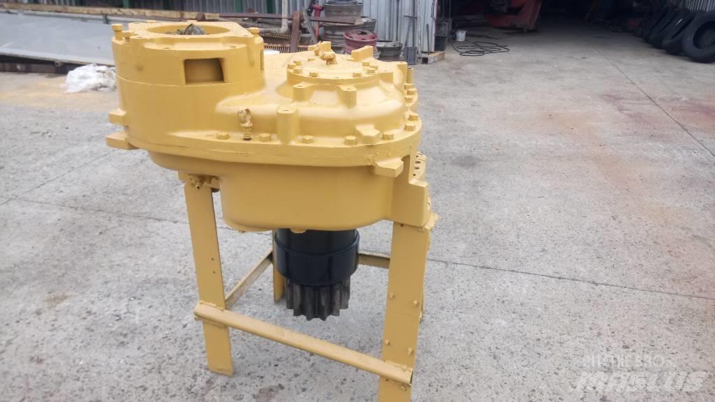 CAT 245 Коробка передач