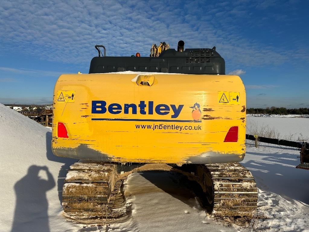 Komatsu PC 210 LC-11 Гусеничні екскаватори