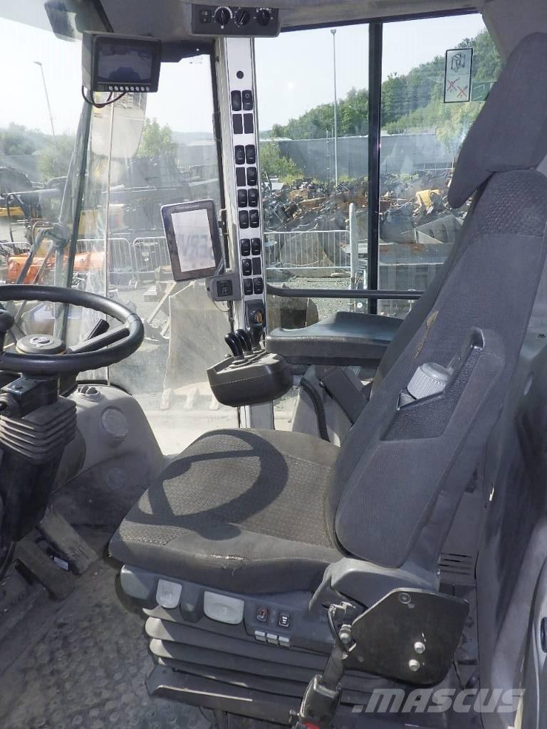 Volvo L 110 H LB Фронтальні навантажувачі