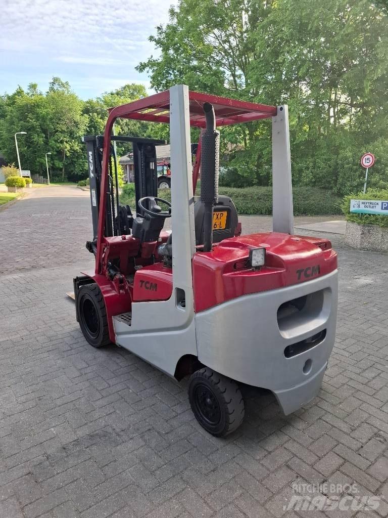 TCM FA30D-J Heftruck Дизельні навантажувачі