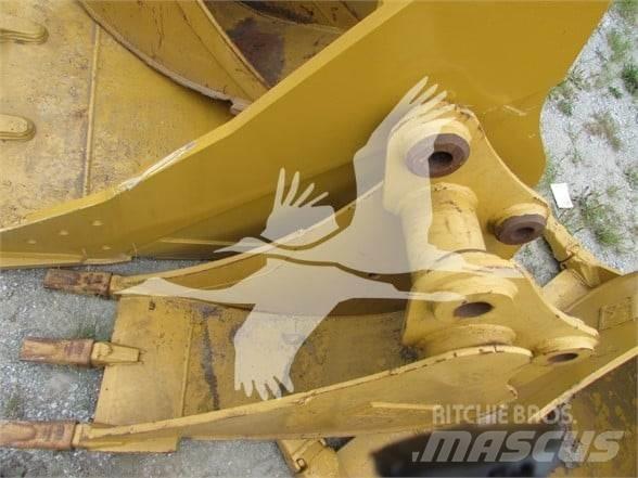 CAT 2395986 Ковші