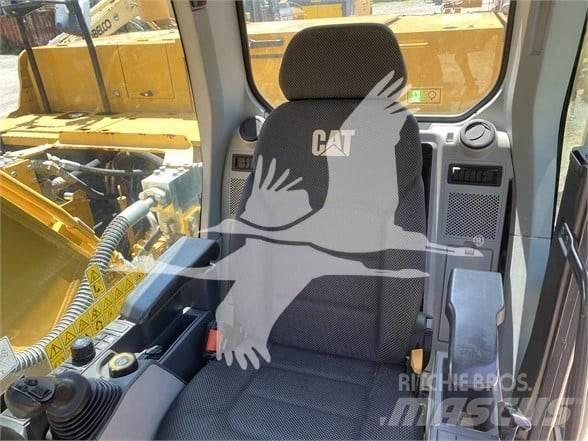CAT 320GC Гусеничні екскаватори