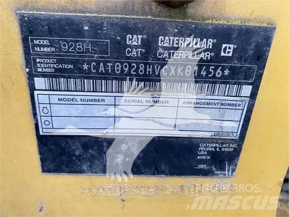 CAT 928H Фронтальні навантажувачі