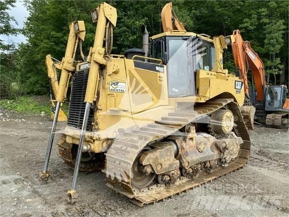 CAT D8T Гусеничні бульдозери