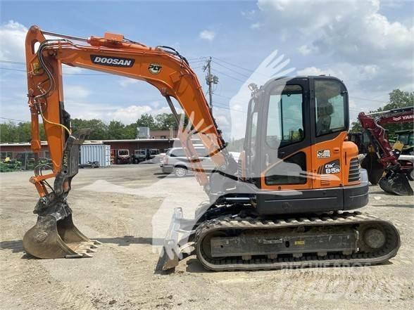 Doosan DX85R-3 Гусеничні екскаватори