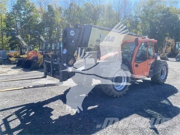 JLG 1255 Телескопічні навантажувачі