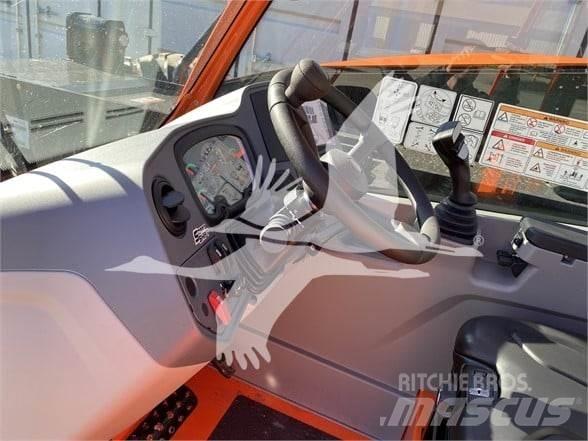 JLG 1255 Телескопічні навантажувачі