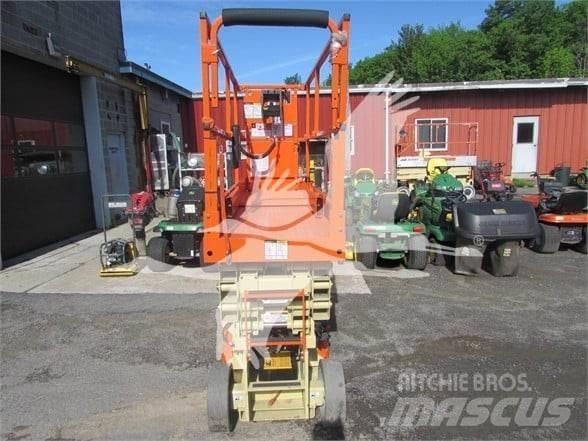 JLG 2632ES Підйомники-ножиці