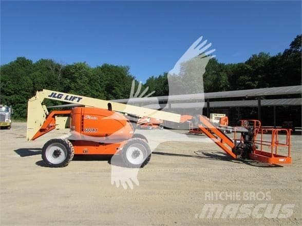 JLG 600AJ Колінчаті підйомники