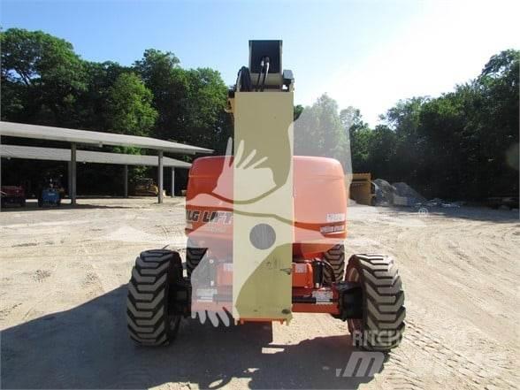 JLG 600AJ Колінчаті підйомники