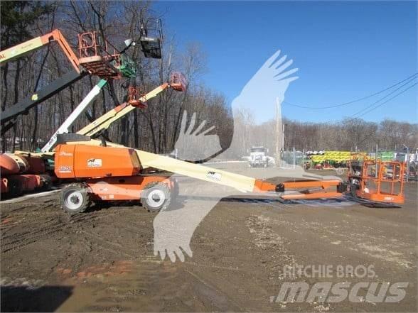 JLG 660SJ Телескопічні підйомники