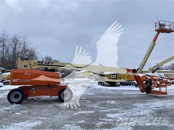 JLG 860SJ Телескопічні підйомники