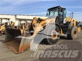 Kawasaki 80Z7 Фронтальні навантажувачі